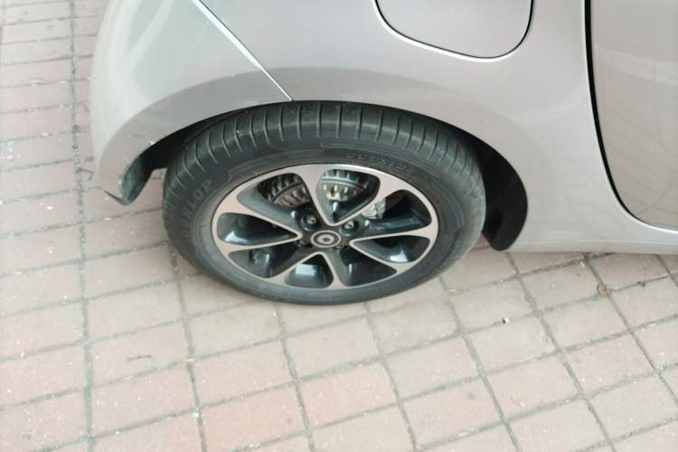 Used  fortwo 2015 1.0L 52 kW Hardtop Passion Edition
