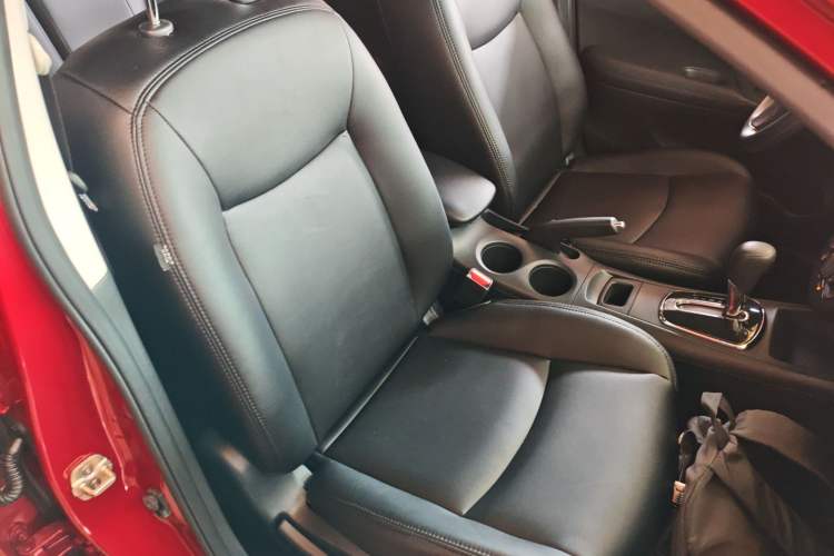 Used Nissan Tiida 2014 1.6L CVT Comfort Model
