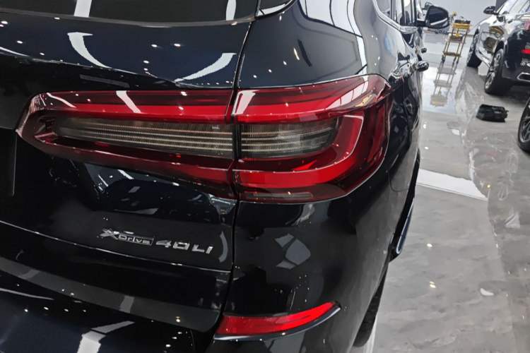 Used BMW X5 2022 Restyled xDrive 40Li M Sport Package
