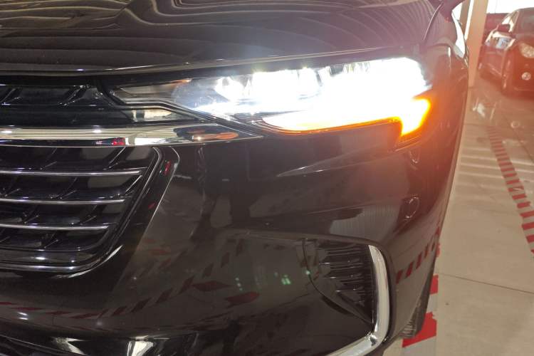 Used Buick Envision 2021 Encore Plus 652T Five-Seat Elite Model