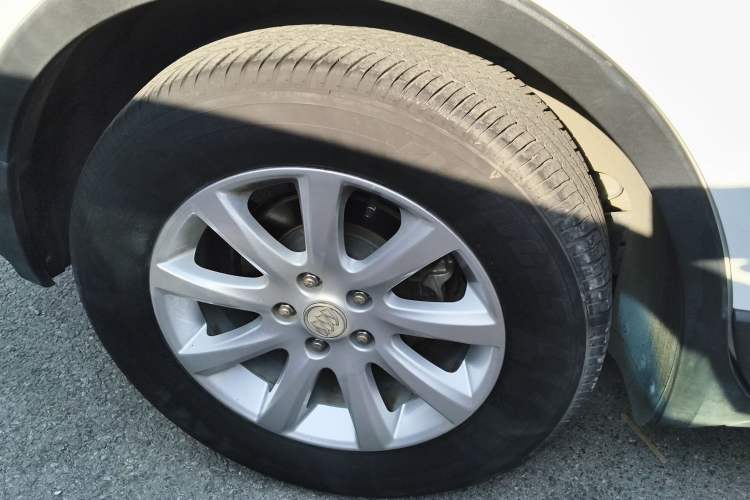 Used Buick Envision 2018 20T Two-Wheel-Drive Elite Model
