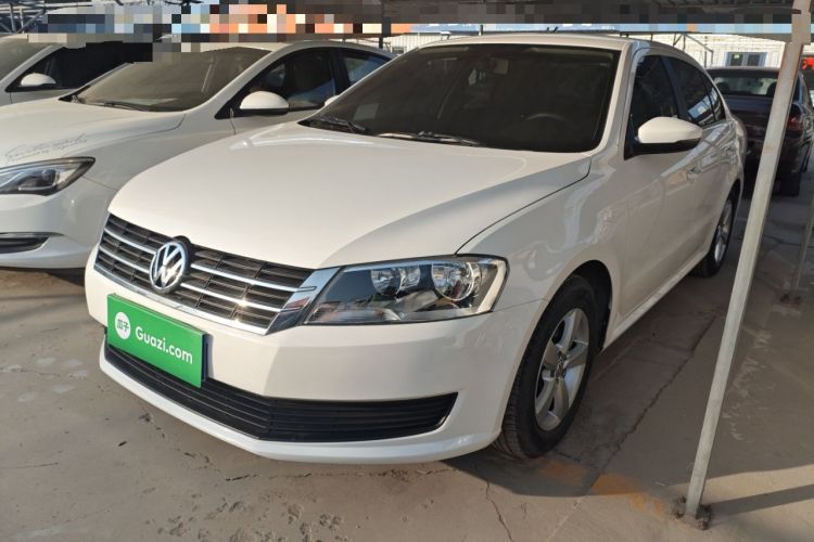 Used Volkswagen Lavida 2017 1.6L Manual Fashion Edition