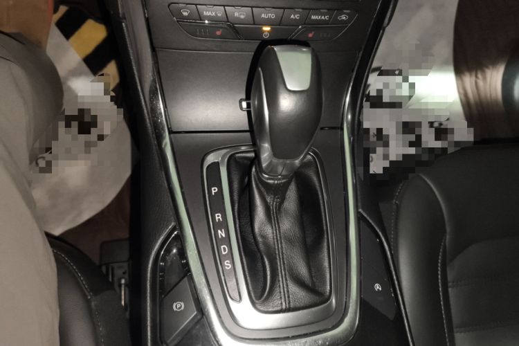 Used Ford Edge 2018 EcoBoost 245 Two-Wheel-Drive Titanium 7-Seater China V Standard
