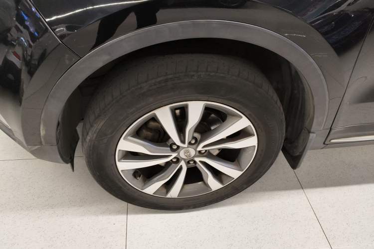 Used Geely Auto Emgrand X7 Sport 2016 1.8TD Automatic All-Wheel-Drive ZhiZun Edition
