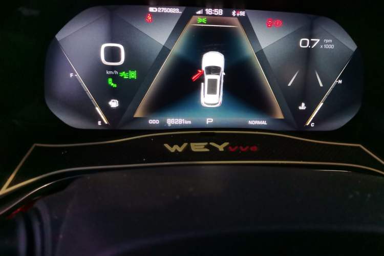 Used Wey VV6 2018 2.0T Two-Wheel-Drive Ultra-Luxury Version China V Standard
