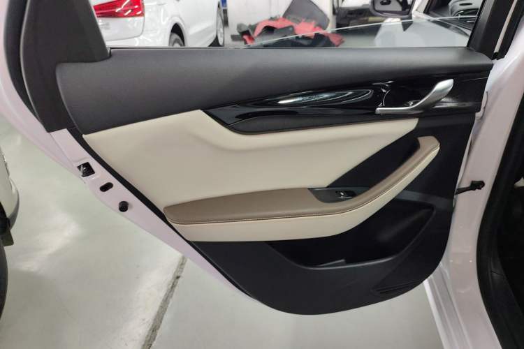 Used BYD Qin PLUS 2023 Champion Edition DM-i 55KM Leading Model
