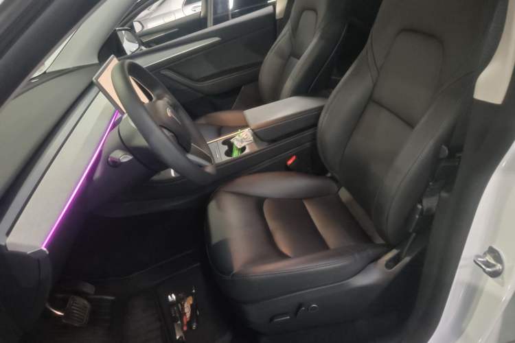 Used Tesla Model Y 2024 Rear-Wheel-Drive Version
