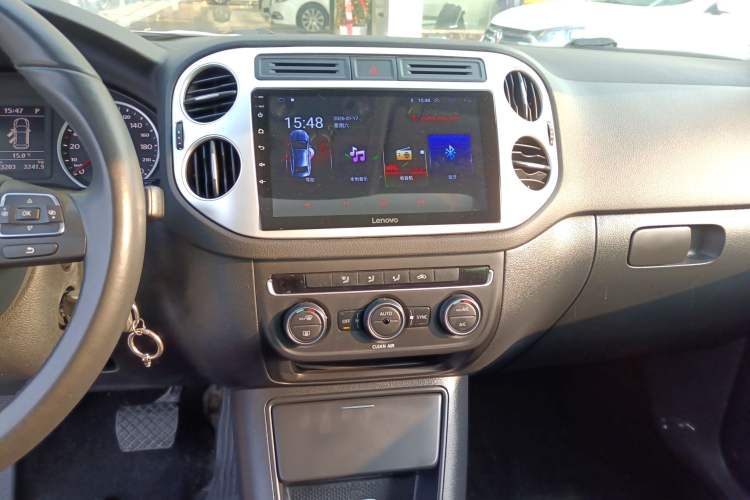 Used Volkswagen Tiguan 2016 280TSI Automatic Two-Wheel Drive Silk Road Comfort Edition
