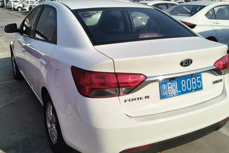 Used Kia Forte 2014 1.6L MT GL
