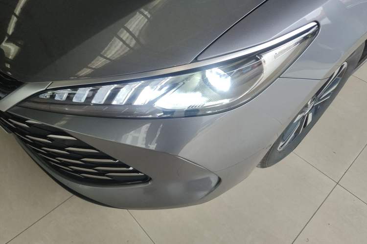 Used BYD Qin PLUS 2025 DM-i Smart Drive 55KM Beyond Model
