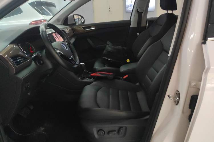 Used Volkswagen Tharu 2021 280TSI Two-Wheel-Drive Luxury Plus Edition
