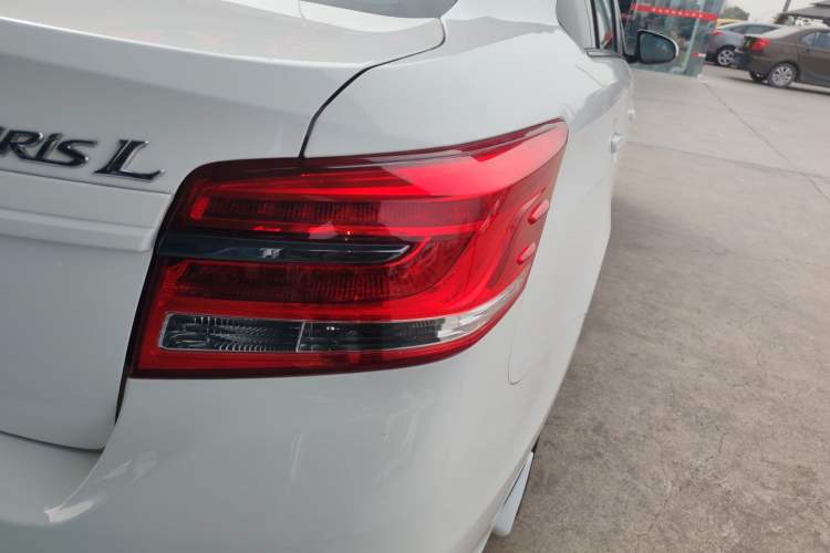 Used Toyota YARiS L 2017 1.5E CVT Dynamic Edition