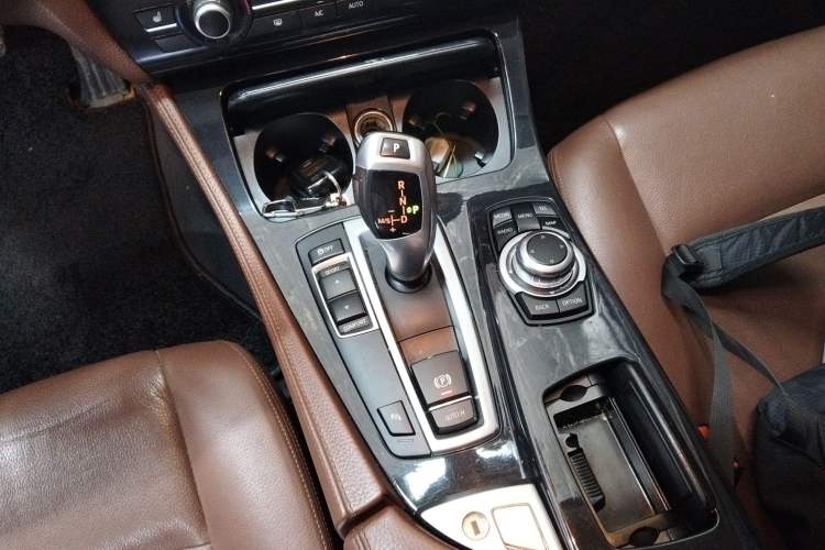 Used BMW 5 Series 2017 520Li Elegant Edition
