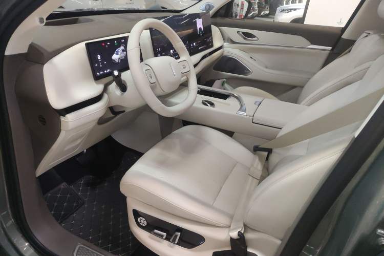 Used Wey Lanshan 2025 Four-Wheel Drive Max
