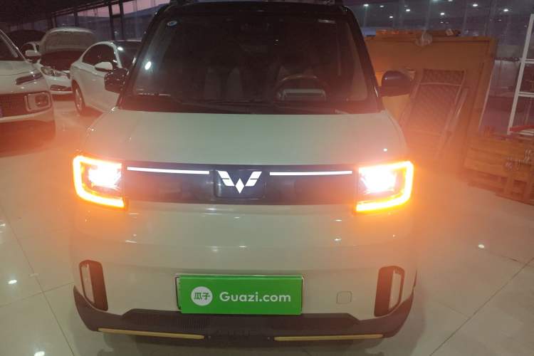 Used Wuling Hongguang MINIEV 2022 GAMEBOY 300km Enthusiast Model with Lithium Iron Phosphate