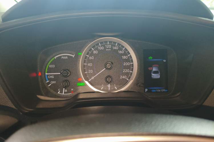 Used Toyota Corolla 2021 Dual-Motor 1.8L E-CVT Elite Edition
