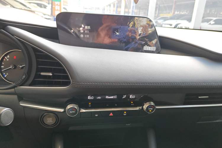 Used Mazda Mazda 3 Axela 2021 2.0L Automatic Zhiya Edition