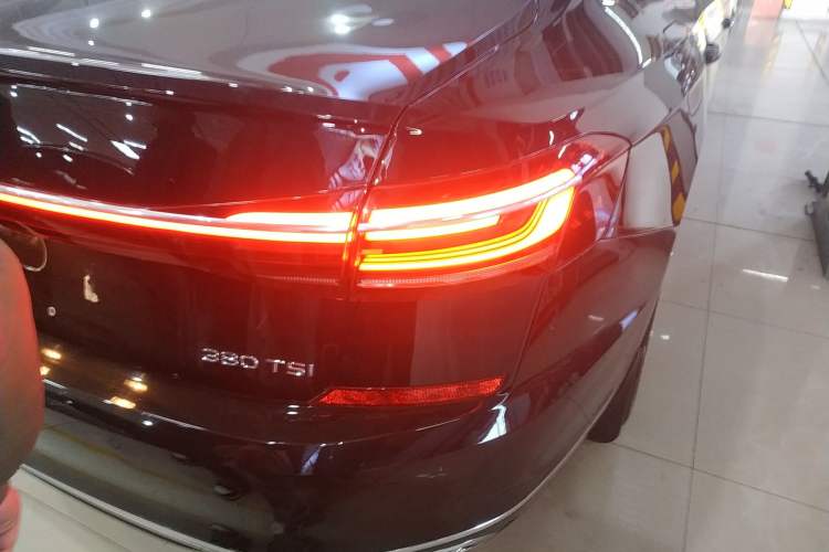 Used Volkswagen Passat 2024 380TSI Starry Dragon Edition
