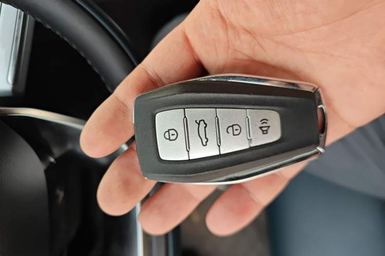 Used Geely Auto Jiajie 2023 Geely Jiaji L 1.5TD DCT Luxury Model
