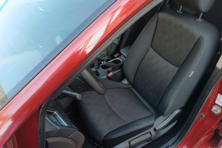 Used Nissan Tiida 2016 1.6L CVT Cool Dynamic Edition
