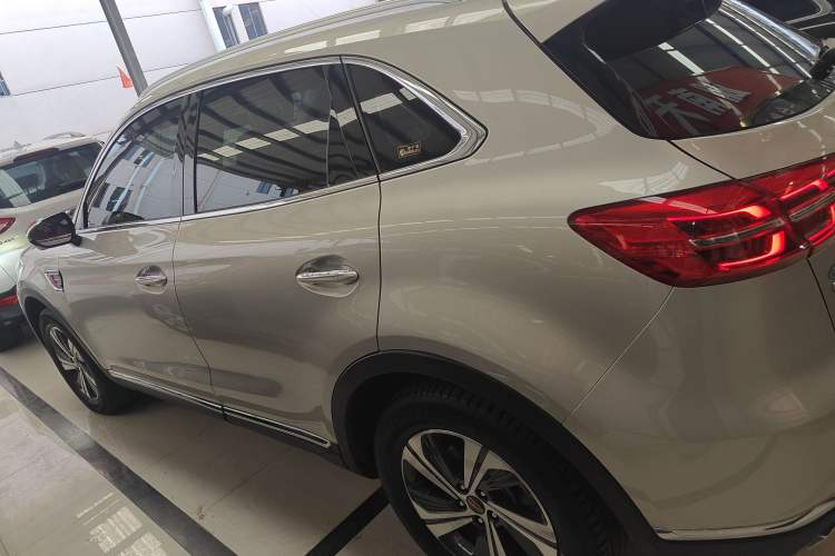 Used Hongqi HS5 2019 2.0T Smart Connect Flagship Edition
