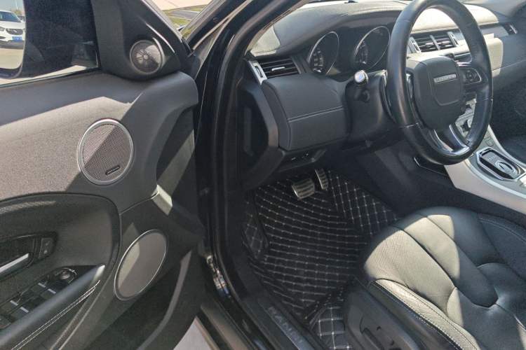 Used Land Rover Range Rover Evoque 2013 2.0T 5-Door Ignite Edition
