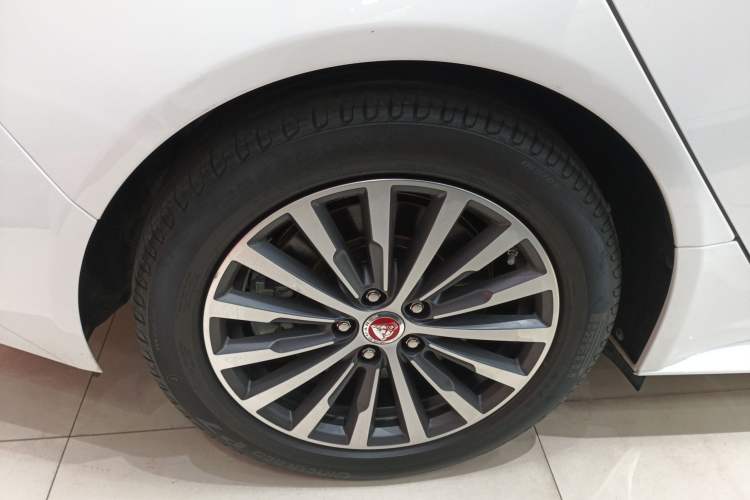 Used Jaguar XEL 2020 2.0T 200PS R-DYNAMIC Youth Sports Edition
