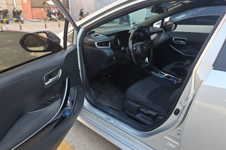 Used Toyota Levin 2022 Dual-Motor 1.8H E-CVT Leading Edition