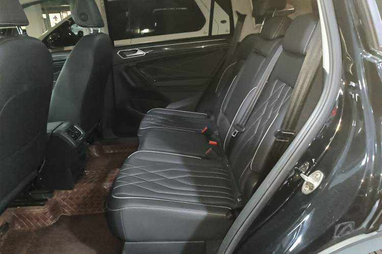 Used Volkswagen Tiguan L 2024 330TSI Automatic Two-Wheel Drive Smart Edition