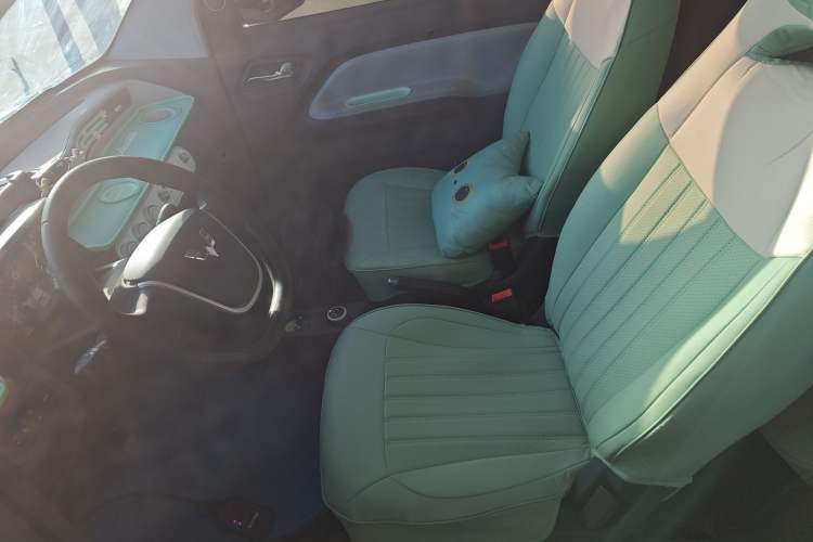 Used Wuling Hongguang MINIEV 2022 Macaron Premium Model – Lithium Iron Phosphate
