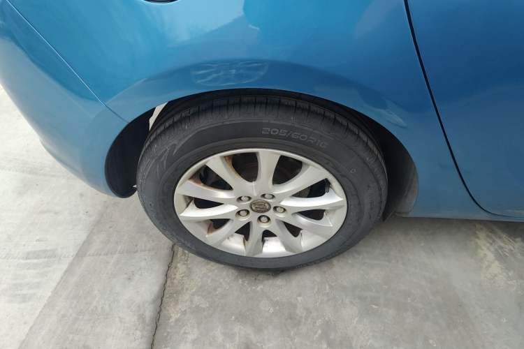 Used Buick GT 2014 XT 1.6L Automatic Fashion Edition
