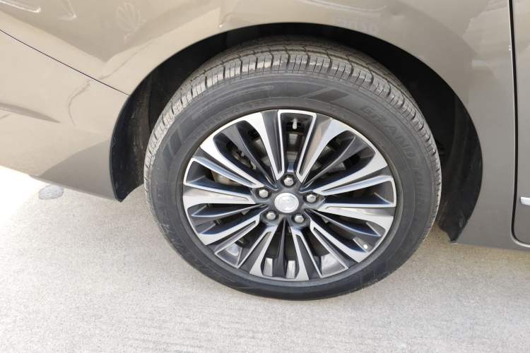 Used Buick GL8 2021 ES Land Cruiser 653T Flagship Model
