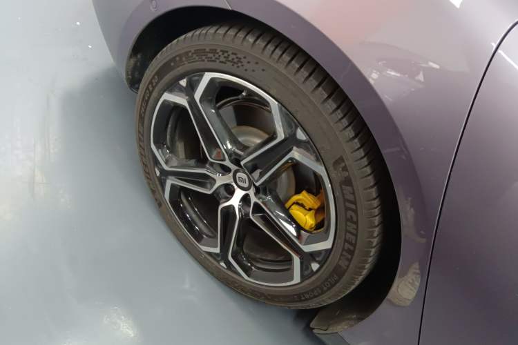 Used  SU7 2024 Four-Wheel Drive Ultra-Long Range Advanced Intelligent Driving Max Edition