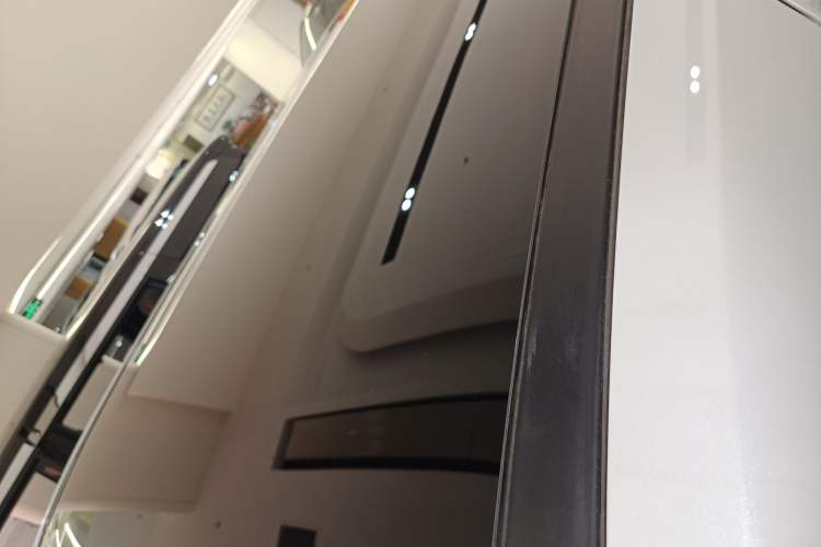 Used XPeng X9 2025 740 Ultra-Long Range Max
