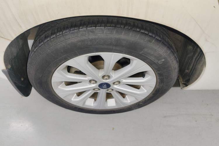 Used Ford Escort 2017 Happiness Edition 1.5L Automatic Fashion Version