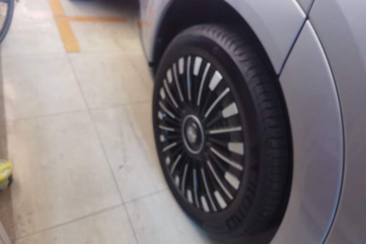 Used XPeng X9 2025 740 Ultra-Long Range Max