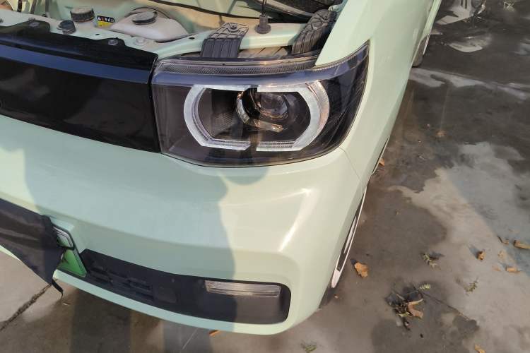 Used Wuling Hongguang MINIEV 2021 Macaron Fashion Model Lithium Iron Phosphate
