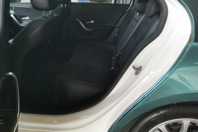 Used Mercedes-Benz A-Class 2021 A 200 L Sport Sedan Fashion Model