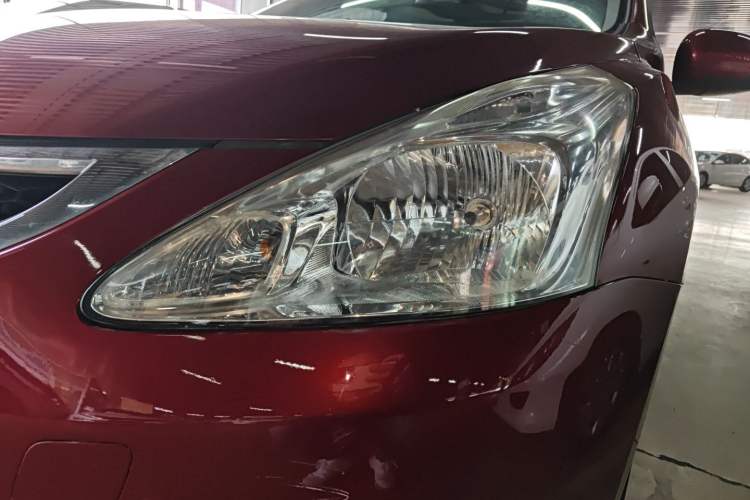 Used Nissan Tiida 2014 1.6L CVT Comfort Model
