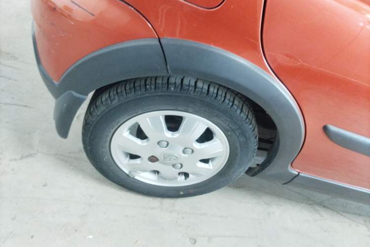 Used Baojun Lechi 2012 Revised Version 1.2L Manual Sporty Edition Dynamic Type