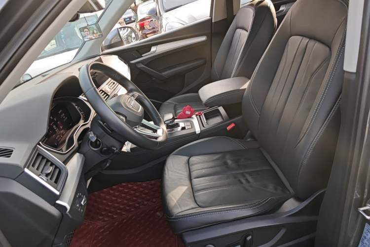 Used Audi Q5L 2020 Updated 40 TFSI Prestige Fashion Edition
