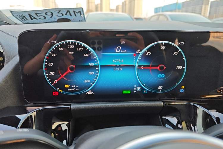 Used Mercedes-Benz EQA 2023 EQA 260