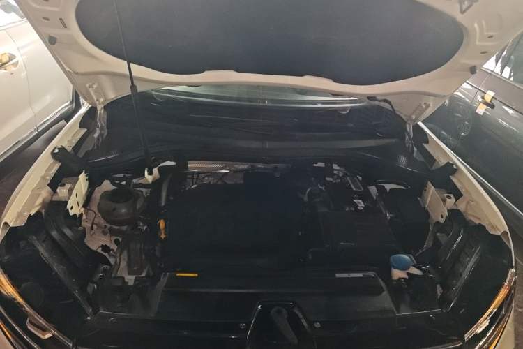 Used Volkswagen Tayron X 2020 330TSI Two-Wheel Drive Luxury Smart Connectivity Version
