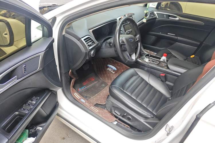 Used Ford Mondeo 2018 EcoBoost 200 Smart Control Fashion Model China V Standard