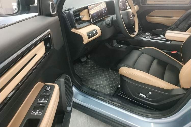 Used Geely Auto icon 2023 1.5TD Chocolate Luxe Edition