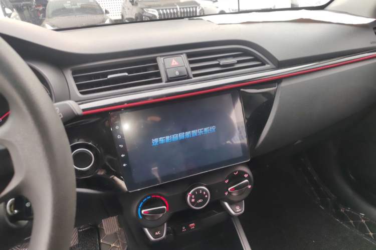 Used Kia KX Cross 2017 1.4L MT GLS