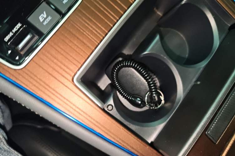 Used Toyota Sienna 2024 2.5L Hybrid Comfort Edition