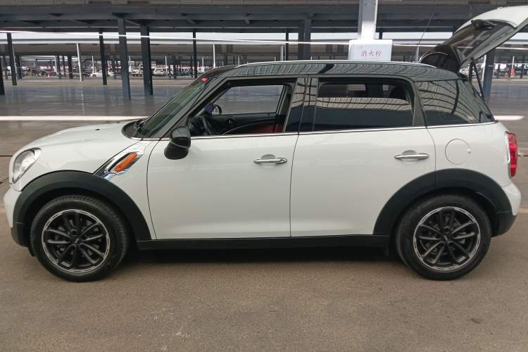 Used  Countryman 2014 1.6L COOPER Fun