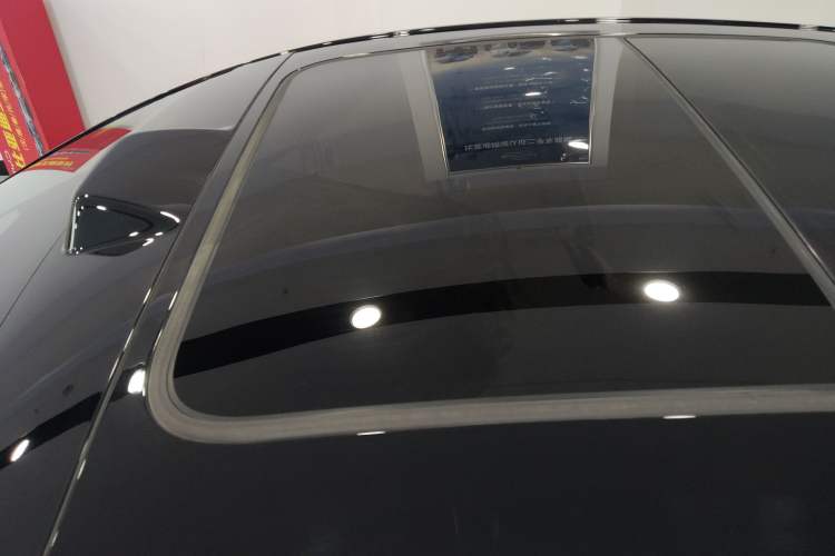 Used BYD Han 2025 EV with 701 km of Laser Radar-Enabled Intelligent Driving
