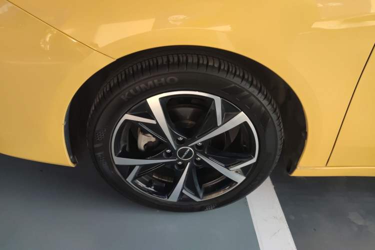 Used Roewe i5 2023 1.5L CVT Flagship Edition